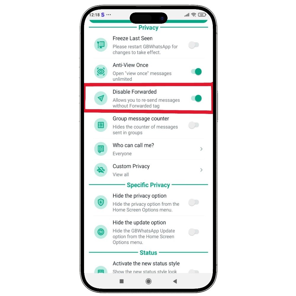 Privacy options showing Disable Forwarded highlighted — removes the Forwarded tag from messages
